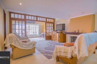 Casa para venda - 309m², 3 dormitórios, sendo 1 suites, 3 vagas - medianeira