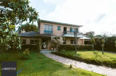 Casa para venda - 400m², 3 dormitórios, sendo 3 suites, 10 vagas - arquipélago