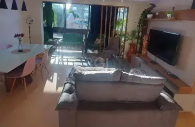 Apartamento 02 dormitórios, com vaga, no bairro jardim itu sabará, em porto alegre.