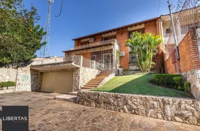 Casa com 5 quartos à venda na Rua Primeiro de Março, 721, Partenon, Porto Alegre