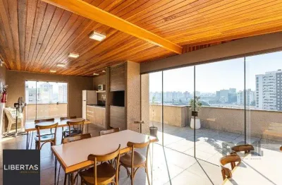 Cobertura no passo dareia de 2 dormitórios e vaga desocupado