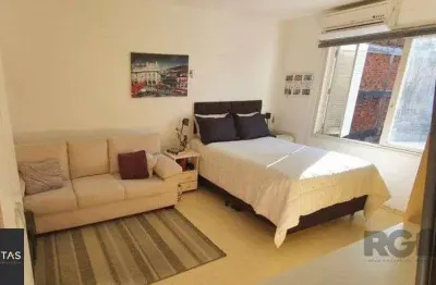 Kitnet / Stúdio à venda na Avenida Independência, 479, Independência, Porto Alegre