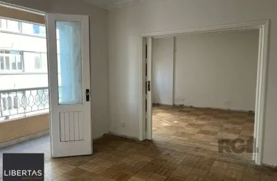 Apartamento na independência com 176m² de 3 dormitórios e vaga desocupado