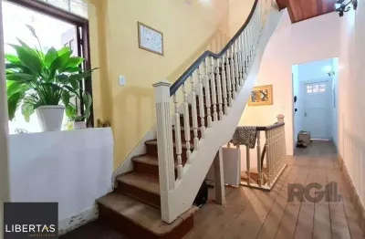 Casa com 4 quartos à venda na Rua Demétrio Ribeiro, 752, Centro Histórico, Porto Alegre