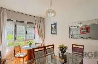 Apartamento com 3 quartos à venda na Rua Sarmento Leite, 262, Centro Histórico, Porto Alegre