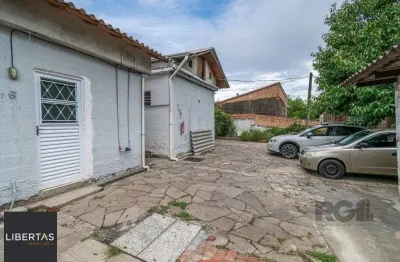 Prédio à venda na Rua Caldre e Fião, 160, Santo Antônio, Porto Alegre