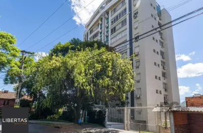 Apartamento de um quarto (dormitório) e uma vaga de garagem no bairro jardim botânico em porto alegre.