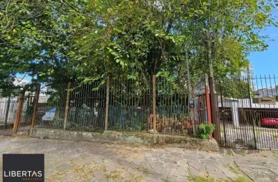 Terreno plano de 426 m², localizado na rua padre joão batista reus,