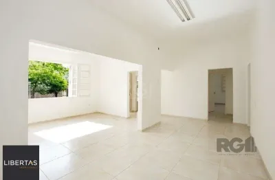 Prédio à venda na Rua Ernesto da Fontoura, 1043, São Geraldo, Porto Alegre