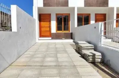 Sobrado pronto, no jardim itu-sabará: 2 dormitórios, 1 suíte.
