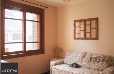 Apartamento 2 dormitórios,na república,próximo rua lima e silva