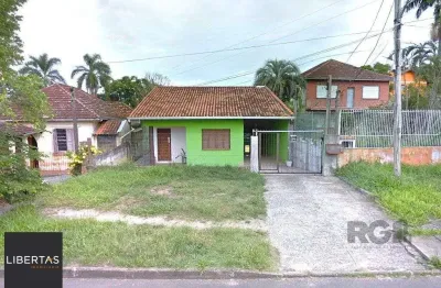 Casa com 161,25m², 3 dormitórios, 4 vagas no bairro belém novo
