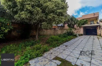 Casa com 2 quartos à venda na Beco Antônio Nunes Vicente, 125, Lomba do Pinheiro, Porto Alegre