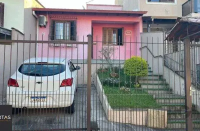 Casa com 2 quartos à venda na Rua Tenente Isolino Segobia, 58, Vila Nova, Porto Alegre
