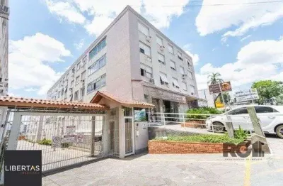 Apartamento com 3 quartos à venda na Avenida do Forte, 980, Vila Ipiranga, Porto Alegre