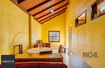 Casa com 2 quartos à venda na Avenida Juca Batista, 7249, Hípica, Porto Alegre
