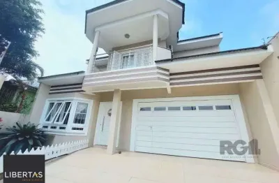 Excelente casa de 250m² com 3 dormitórios no bairro sarandi.