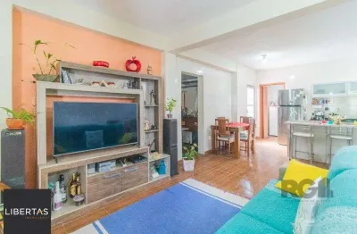 Casa com 3 dormitórios e 3 vagas no bairro santa tereza