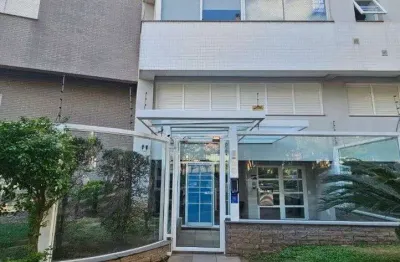 Lindo apartamento mobiliado de 1 domitório com 1 suíte e sacada