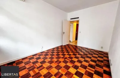 Apartamento com 3 quartos à venda na Rua Duque de Caxias, 1303, Centro Histórico, Porto Alegre