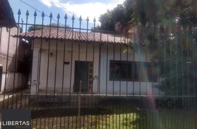 Casa com 3 quartos à venda na Rua Mura, 108, Guarujá, Porto Alegre