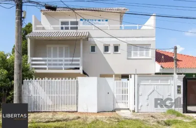 Sobrado novo,  4 quartos (1 suite), 440m² privativos - bairro guarujá