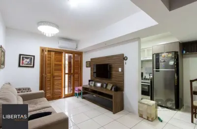Casa em condomínio fechado com 3 quartos à venda na Rua São Sebastião do Cai, 119, Camaquã, Porto Alegre
