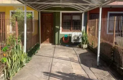 Casa com 3 quartos à venda na Rua Izar Faria Correa Santanna, 159, Hípica, Porto Alegre