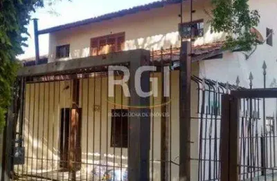 Casa para venda - 200m², 4 dormitórios, sendo 1 suites, 3 vagas - sarandí