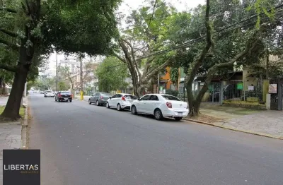 Terreno com casa para comprar com 3 dormitórios  111 m²