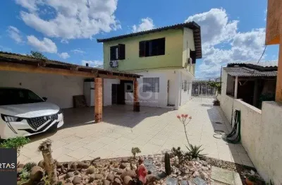 Casa estilo sobrado no bairro sarandi em porto alegre