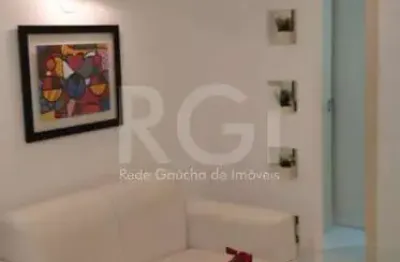 Sala comercial com 40m² privativos localizado no bairro petrópolis em porto alegre/rs.