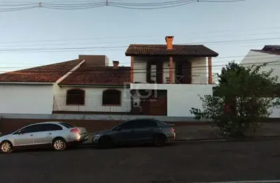 Casa com 4 quartos à venda na Avenida Delmar Rocha Barbosa, 792, Parque Santa Fé, Porto Alegre