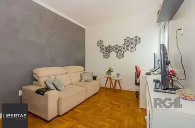 Apartamento 73m² - 2 dormitórios no centro histórico