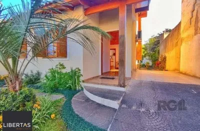 Casa com 3 quartos à venda na Rua Cândido Portinari, 30, São Sebastião, Porto Alegre