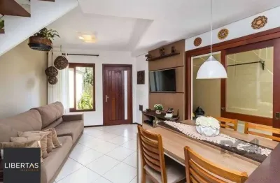 Casa em condomínio de 84m² - 2 dormitórios, 1 suíte e 1 vaga no bairro ipanema