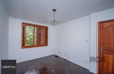 Excelente apartamento de 78m² com 3 dormitórios no bairro petrópolis.