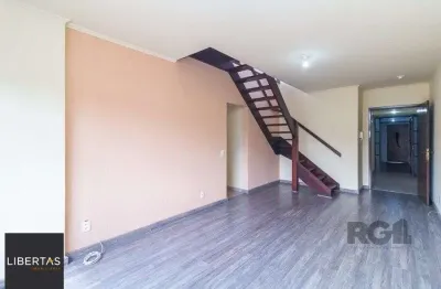 Excelente cobertura de 211m² com 3 dormitórios e 1 vaga.
