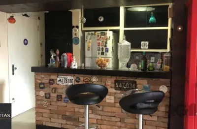 Excelente apartamento 2 quartos, suite e garagem na cidade baixa!