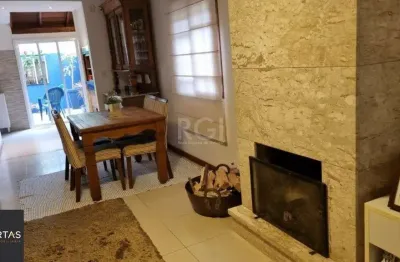 Casa condominio para venda - 218m², 3 dormitórios, sendo 1 suites, 2 vagas - ipanema