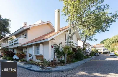 Casa em condomínio fechado com 3 quartos à venda na Rua Padre João Batista Reus, 983, Vila Conceição, Porto Alegre