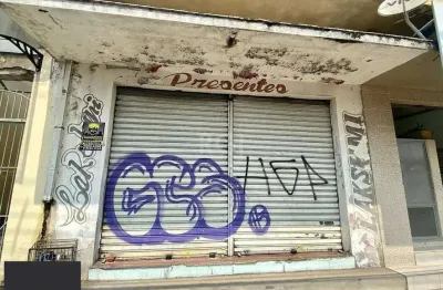 Loja térrea na benjamin constant  com 107,57m2 de área privativa