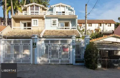 Casa com 4 quartos à venda na Rua Padre João Batista Reus, 1941, Vila Conceição, Porto Alegre