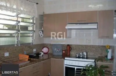 Casa para venda - 200m², 4 dormitórios, sendo 1 suites, 4 vagas - jardim lindóia