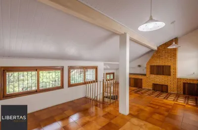 Casa para venda - 210m², 4 dormitórios, 2 vagas - petrópolis