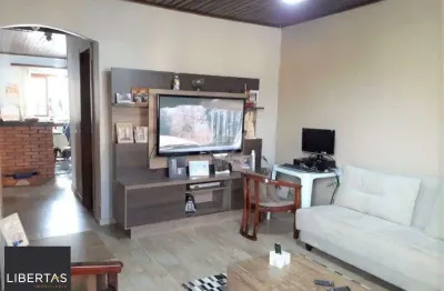 Casa com 2 quartos à venda na Rua Upamaroti, 473, Cristal, Porto Alegre