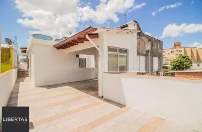 Casa para venda - 440m², 3 dormitórios, sendo 2 suites, 2 vagas - cidade baixa