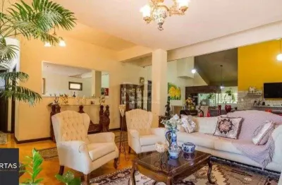 Casa para venda - 294.4m², 4 dormitórios, sendo 2 suites, 2 vagas - nonoai