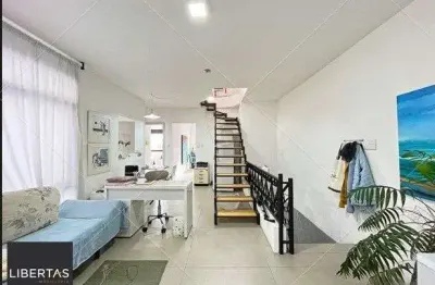 Casa para venda - 3 dormitórios, sendo 1 suites, 2 vagas - menino deus