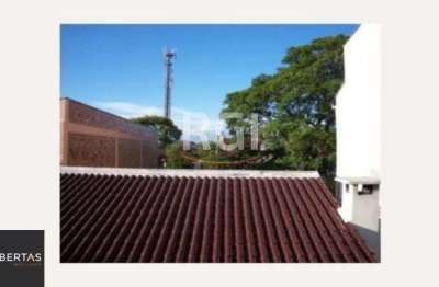 Casa para Venda - 185m², 3 dormitórios, 3 vagas - Santa Maria Goretti